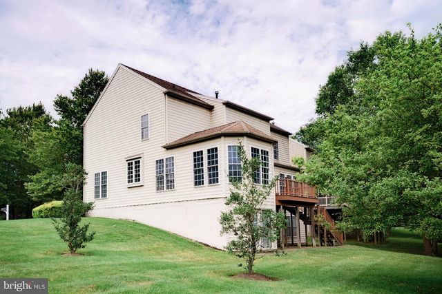 15 RIDINGS WAY, West Chester, PA 19382