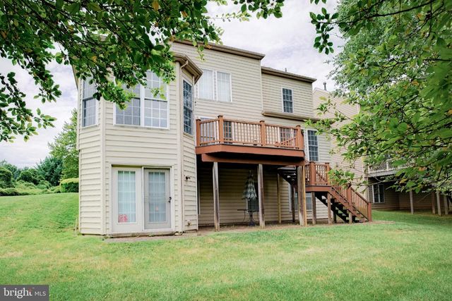 15 RIDINGS WAY, West Chester, PA 19382