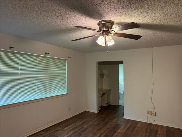 804 Carroll Drive, Garland, TX 75041