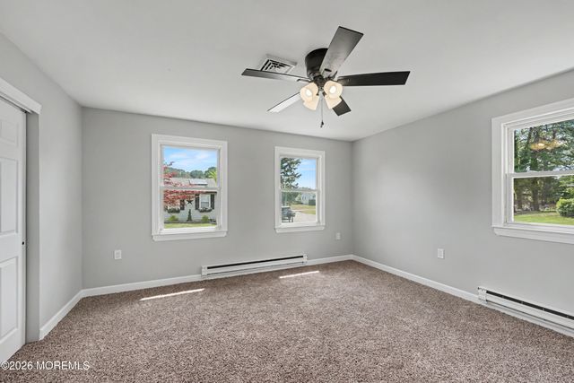 20 Hummingbird Lane 73, Whiting, NJ 08759