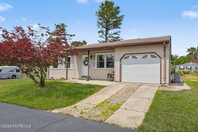 20 Hummingbird Lane 73, Whiting, NJ 08759