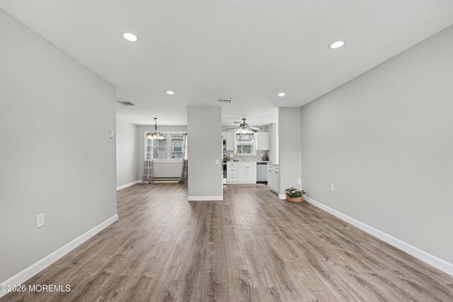 20 Hummingbird Lane 73, Whiting, NJ 08759