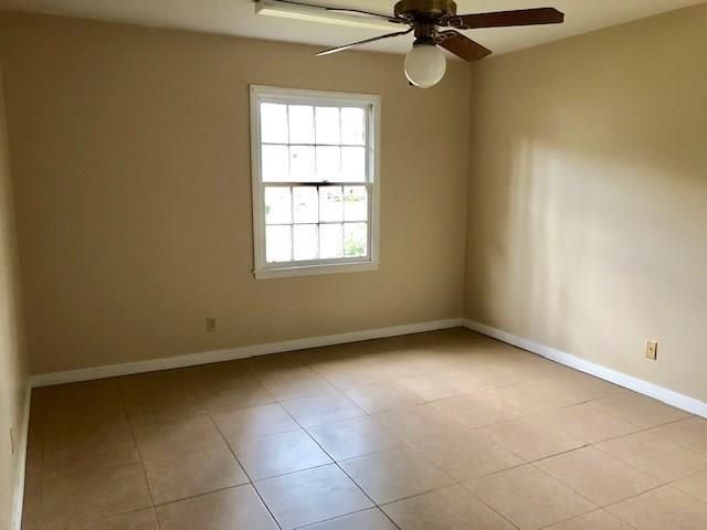 6225 Parkwood Drive W, Mobile, AL 36608