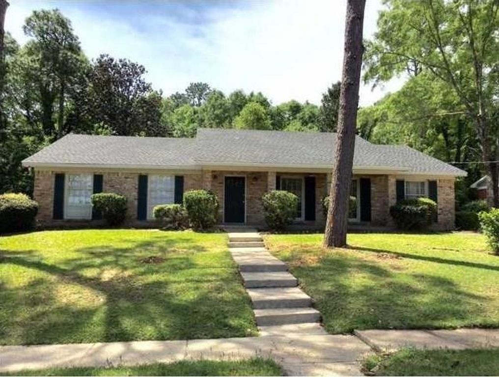 6225 Parkwood Drive W, Mobile, AL 36608