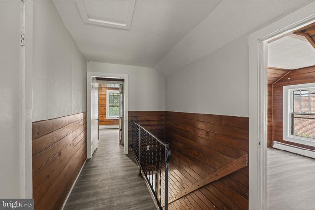 39 MAPLE AVE, Trenton, NJ 08618