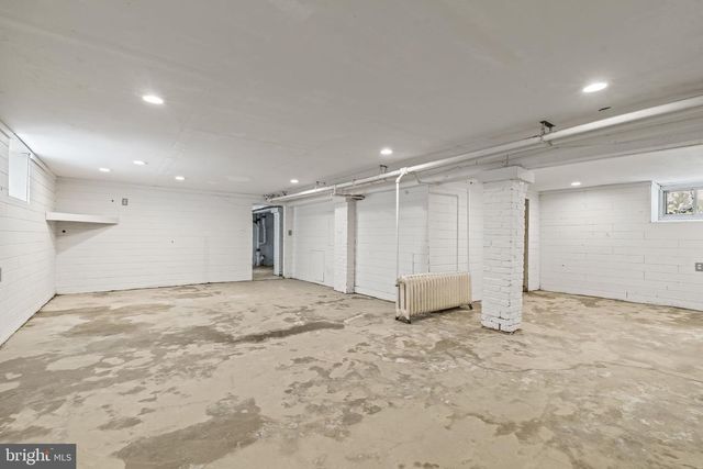 39 MAPLE AVE, Trenton, NJ 08618