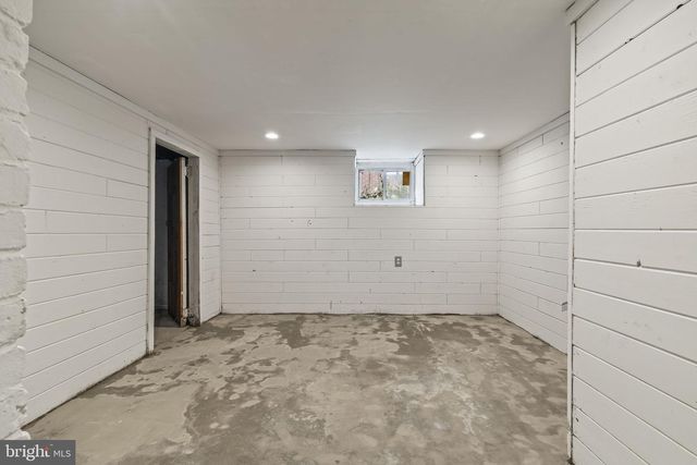39 MAPLE AVE, Trenton, NJ 08618