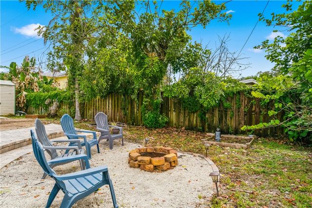250 20th Avenue SW, Vero Beach, FL 32962
