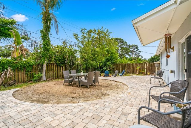 250 20th Avenue SW, Vero Beach, FL 32962