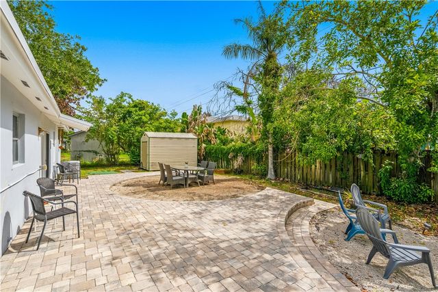 250 20th Avenue SW, Vero Beach, FL 32962