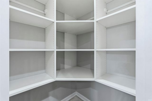 1397 Lancelot Lane, Kendallville, IN 46755