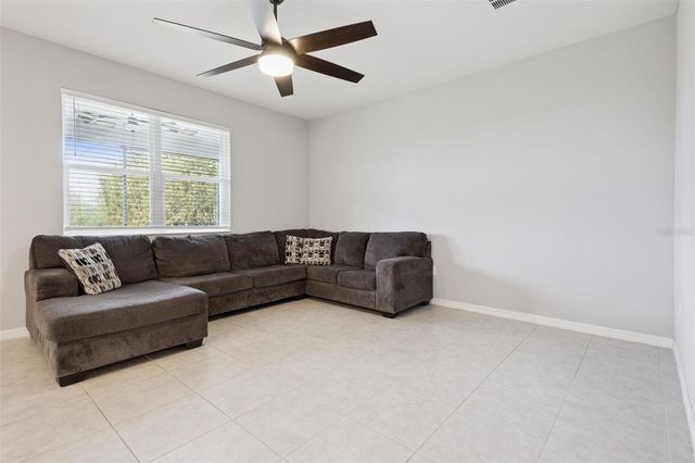 3029 IRISH PEACH DRIVE, Winter Garden, FL 34787