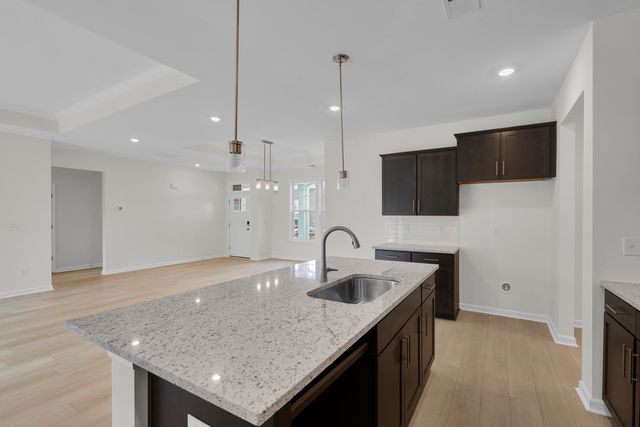 172 Hunter Ridge Drive, Boiling Springs, SC 29316