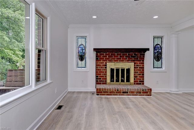 103 Osprey PT, Yorktown, VA 23692
