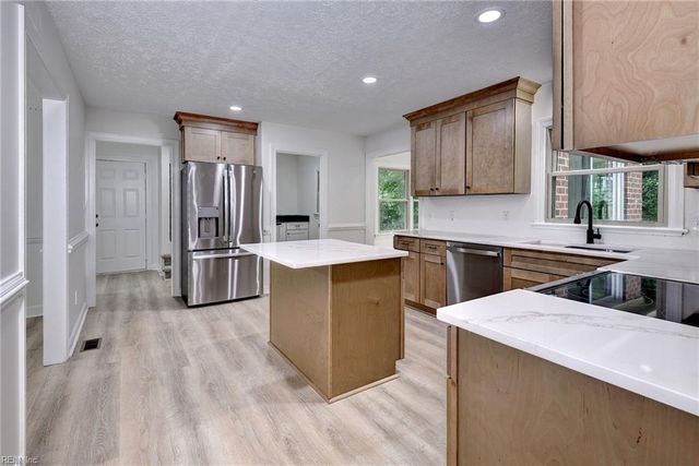 103 Osprey PT, Yorktown, VA 23692