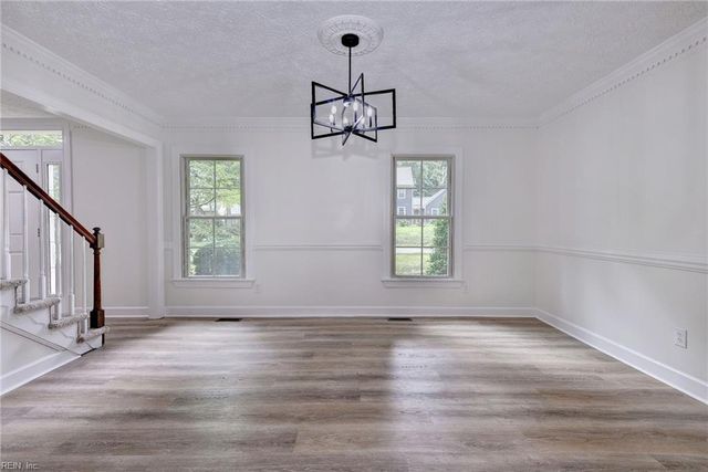 103 Osprey PT, Yorktown, VA 23692