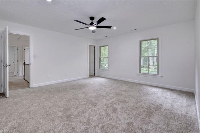 103 Osprey PT, Yorktown, VA 23692