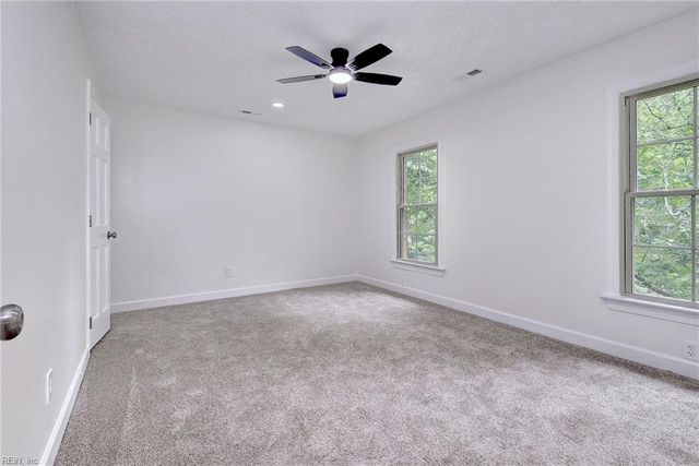 103 Osprey PT, Yorktown, VA 23692