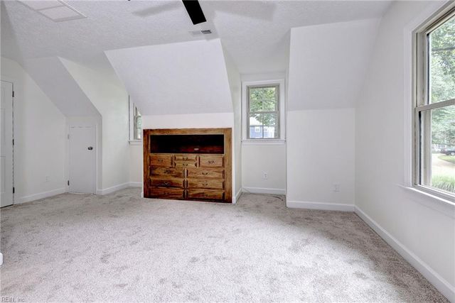 103 Osprey PT, Yorktown, VA 23692