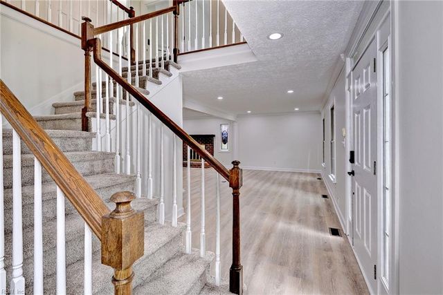 103 Osprey PT, Yorktown, VA 23692