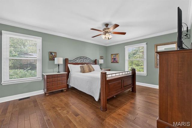 1688 Frontenac Woods Lane, Frontenac, MO 63131