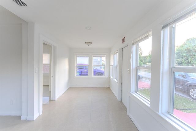 521 S 24th Avenue, Hollywood, FL 33020