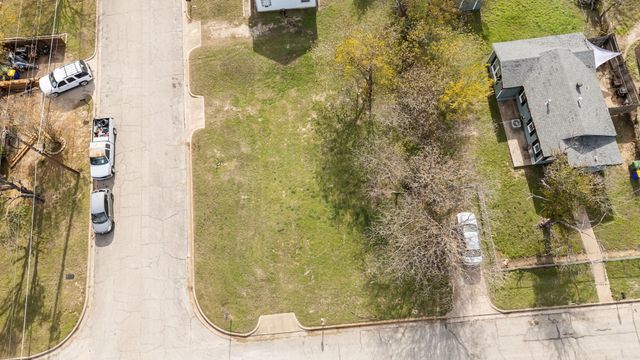 8707 Ronnie Street, White Settlement, TX 76108