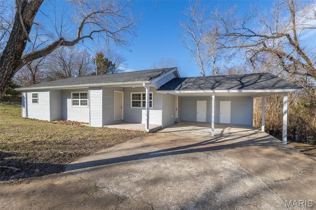 1515 N 5th Street, Poplar Bluff, MO 63901