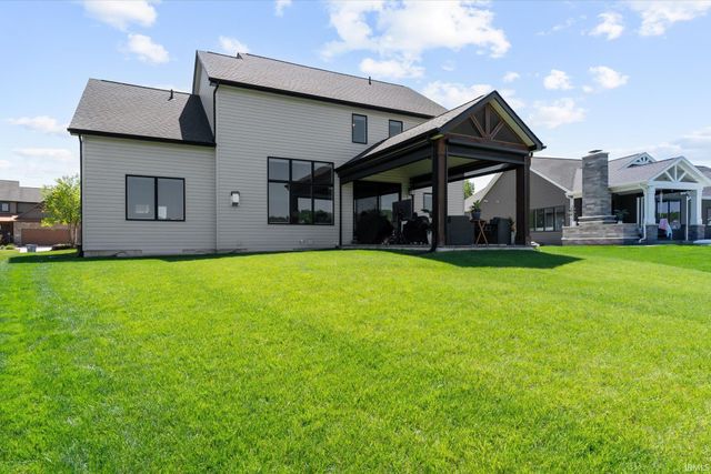 15242 Leo Creek Boulevard, Leo, IN 46765
