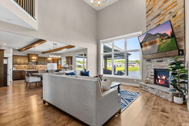 15242 Leo Creek Boulevard, Leo, IN 46765
