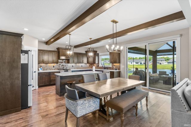15242 Leo Creek Boulevard, Leo, IN 46765