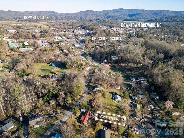 000 Reservoir Road, Brevard, NC 28712