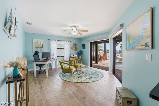 3221 SE 10th AVE, Cape Coral, FL 33904