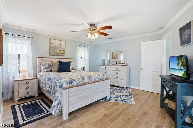3221 SE 10th AVE, Cape Coral, FL 33904