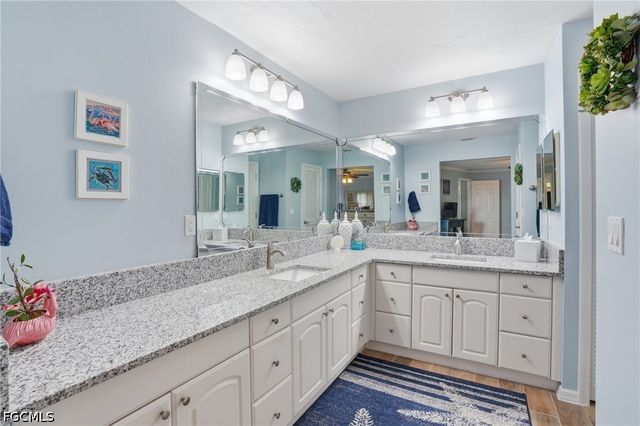 3221 SE 10th AVE, Cape Coral, FL 33904