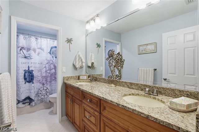 3221 SE 10th AVE, Cape Coral, FL 33904