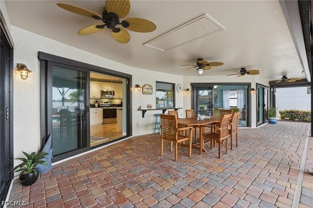3221 SE 10th AVE, Cape Coral, FL 33904