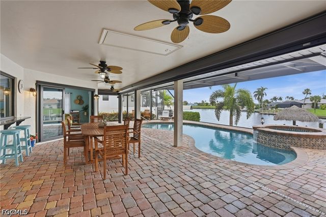 3221 SE 10th AVE, Cape Coral, FL 33904