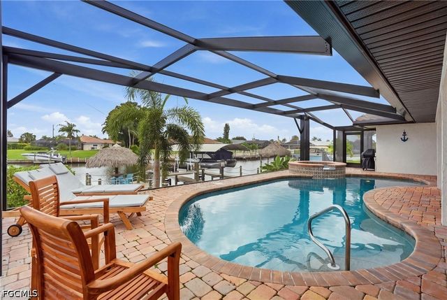 3221 SE 10th AVE, Cape Coral, FL 33904