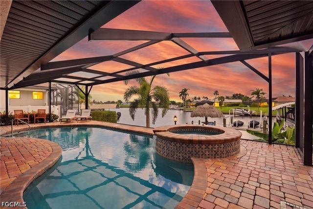 3221 SE 10th AVE, Cape Coral, FL 33904