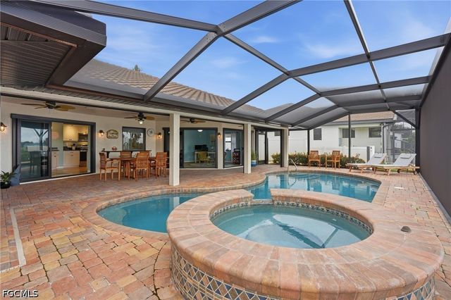 3221 SE 10th AVE, Cape Coral, FL 33904