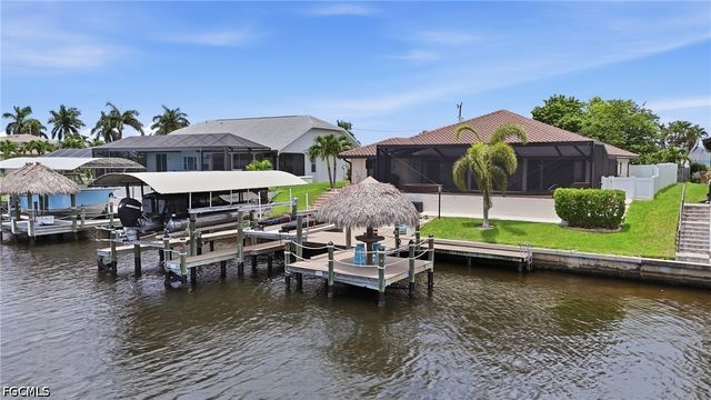 3221 SE 10th AVE, Cape Coral, FL 33904