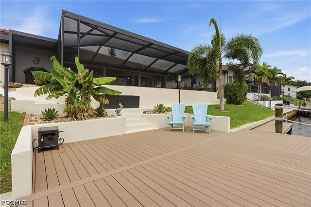 3221 SE 10th AVE, Cape Coral, FL 33904