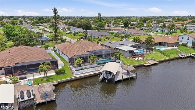 3221 SE 10th AVE, Cape Coral, FL 33904