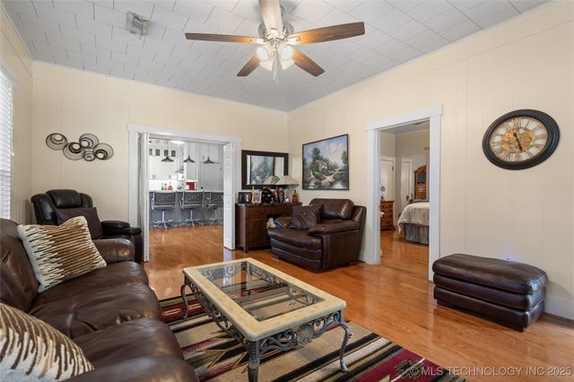 1105 Bixby, Ardmore, OK 73401