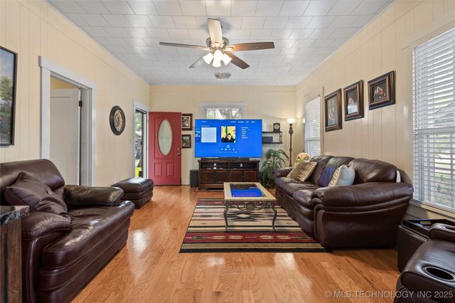 1105 Bixby, Ardmore, OK 73401