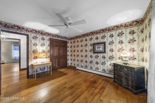 402 Main Street, Manalapan, NJ 07726