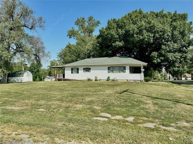 2205 Chicago Street, Trenton, MO 64683