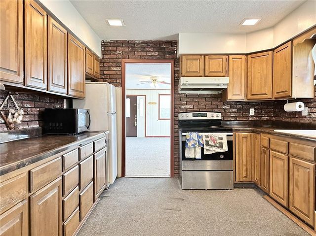 2205 Chicago Street, Trenton, MO 64683