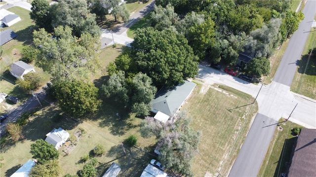 2205 Chicago Street, Trenton, MO 64683